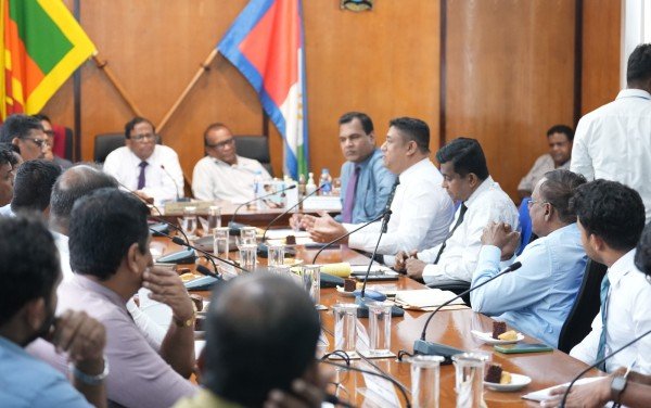 பலாலி விமான நிலையத்தில் விசேட காட்சிக்கூடம்!