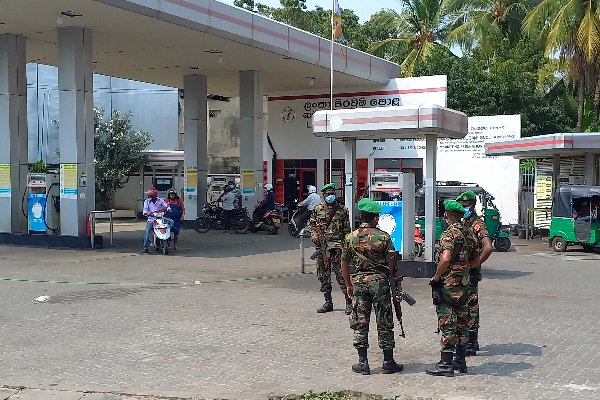 போதைப்பொருள் விற்பனையில் சிறிலங்கா இராணுவம்!