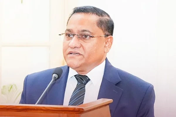 இலங்கையில் திரைப்படம் தயாரிக்க வருமாறு இந்தியர்களுக்கு அமைச்சர் விஜித அழைப்பு!