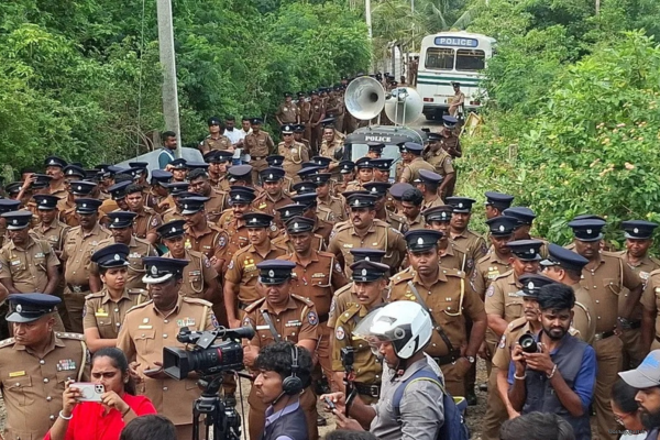 யாழ். பல்கலைக்கழக மாணவர்களும் போராட்டக் களத்தில்: தையிட்டியில் பதற்றம்!