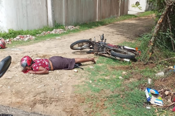 கொடிகாமம் பகுதியில் மணற்கொள்ளையர்களின் உழவுயந்திரம் மோதி பெண் பலி..