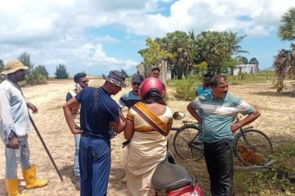 மணல்காட்டில் 300 ஏக்கர் காணியை அபகரிக்க முயற்சி; எதிர்ப்பு தெரிவித்த மக்களை மிரட்டிய சிங்களவர்கள்!