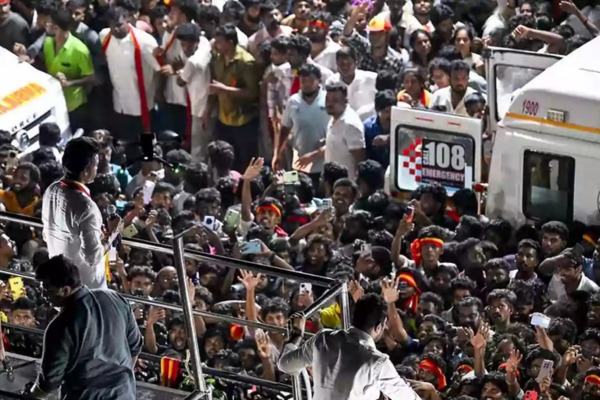 கரூர் சம்பவம் எதிரொலி: நவம்பர் 6-இல் கூடுகிறது அனைத்துக் கட்சி கூட்டம் - யார் யாருக்கு அழைப்பு?