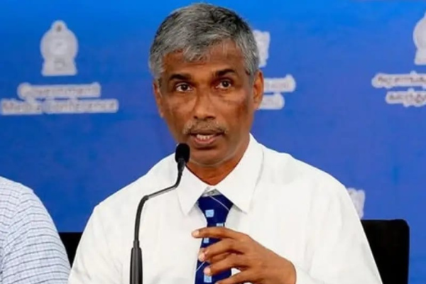 வங்காள விரிகுடாவில் குறைந்த காற்றழுத்த தாழ்வு பகுதி காரணமாக,  வடக்கு,கிழக்குப் பகுதிகளில் உள்ள மக்கள் மிகவும் விழிப்புடன் இருக்குமாறு அறிவுறுத்தல்!