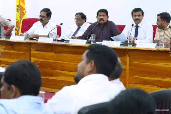 'டித்வா' புயல் ஏற்படுத்திய எதிர்பாராப் பேரிடரால்  அபிவிருத்திப் பணிகள் பெரும் சவாலை சந்தித்தன - ஆளுநர் நா. வேதநாயகன்.