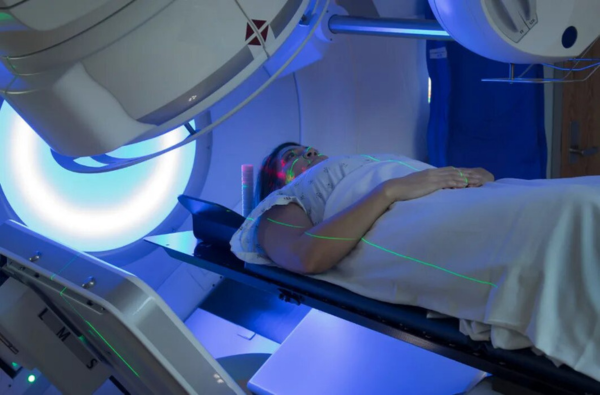 மார்பகப் புற்றுநோயாளிகளுக்கு கதிர்வீச்சு சிகிச்சை தேவையில்லை - புதிய ஆய்வு!