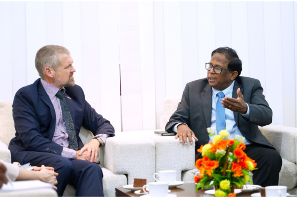 வடக்கினை குறிவைக்கும் வெளி நாடுகள்!