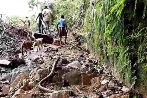37 பிரதேச செயலாளர் பிரிவுகளுக்கு சிவப்பு எச்சரிக்கை!