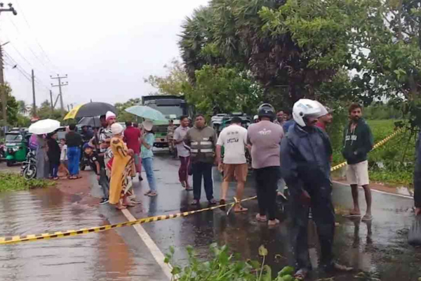 அம்பாறை கிட்டங்கியில் வெள்ளப்பெருக்கு!
