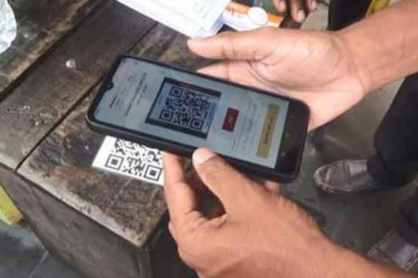 எச்சரிக்கை! எரிபொருள் QR குறியீட்டிலும் மோசடி!