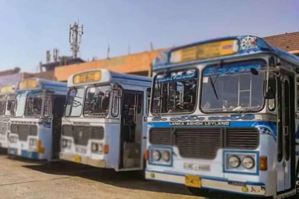 90 சதவீத தனியார் பஸ்கள் சேவையிலிருந்து விலகல்!