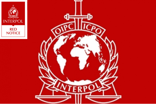 இன்டர்போல் இதுவரை வெளியிட்ட 6,484 சிவப்பு அறிவிப்புகளில், ஆறு பேர் மாத்திரமே இலங்கையர்கள்.