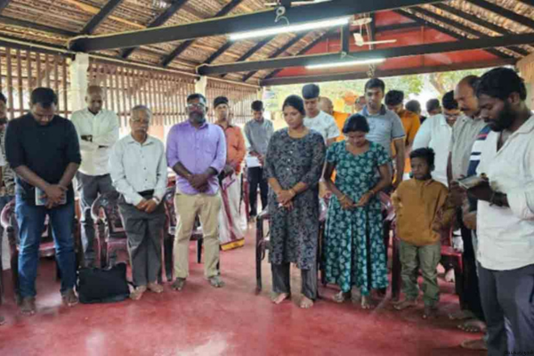 அரசியல் கைதிகளின் விடுதலையை வலியுறுத்தி யாழில் 