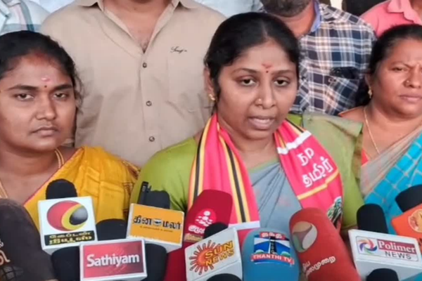 ‘என்னிடம் துப்பாக்கி இல்லை, என் ரத்தத்தில் நேர்மை உள்ளது’: வீரப்பனின் மகள் வித்யா!