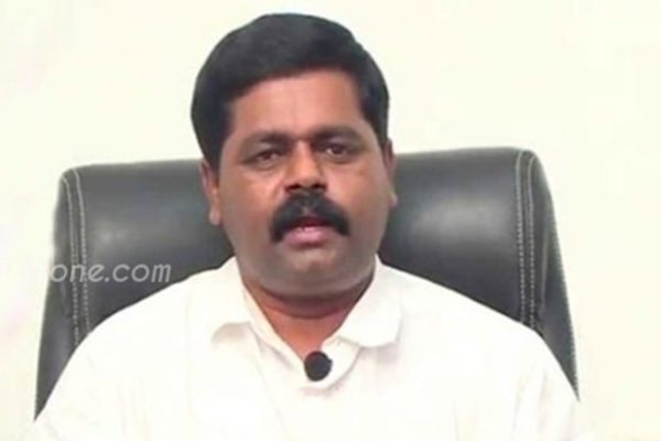 மக்களின் நியாமான கோரிக்கைகளுக்கு ஜனாதிபதி உடனடியாக செவி சாய் க்க வேண்டும் என நாடாளுமன்ற உறுப்பினர் சி. சிறிதரன்.