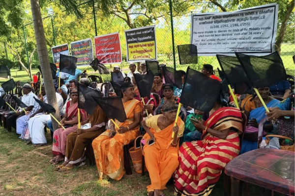 ஆசை துறந்த புத்தருக்கு அபகரிக்கப்பட்ட இடத்தில் ஆராதனை!
